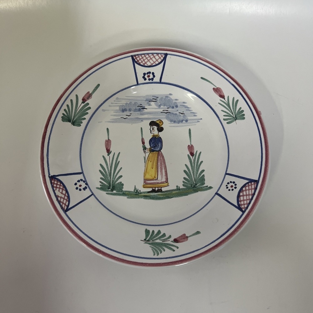 Hand-painted Italian majolica plate by Sberna 8" Decorative Dinner Plate